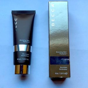 COPY - COPY - COPY - COPY - Becca Bronzing Skin Perfector